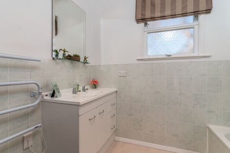 Photo of property in 73 Park Road, Carterton, 5713