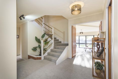 Photo of property in 19 Truscott Grove, Awapuni, Palmerston North, 4412