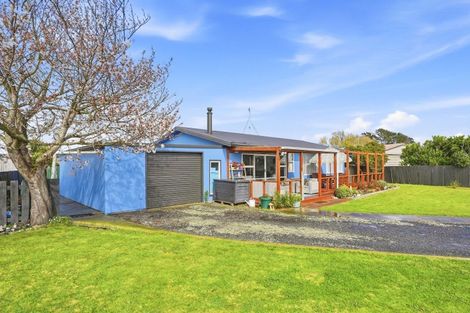 Photo of property in 9 Ramona Avenue, Waitarere Beach, Levin, 5510