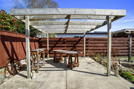 Photo of property in 22 Berkeley Road, Wainuiomata, Lower Hutt, 5014