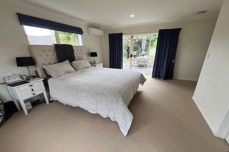 Photo of property in 28 Craigavon Drive, East Tamaki, Auckland, 2013