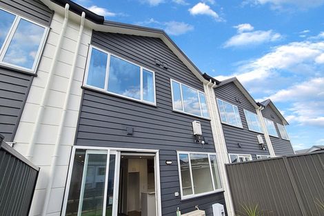 Photo of property in 15 Kamana Way, Kenepuru, Porirua, 5022