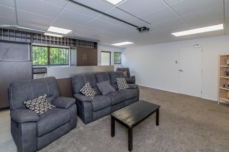 Photo of property in 6b Whitmore Grove, Waikanae Beach, Waikanae, 5036