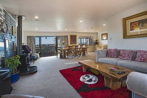 Photo of property in 233 Point View Drive, Dannemora, Auckland, 2016