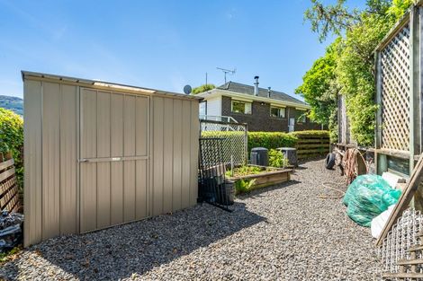 Photo of property in 43c Dowling Grove, Silverstream, Upper Hutt, 5019