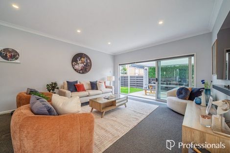 Photo of property in 32 Orr Crescent, Hutt Central, Lower Hutt, 5011