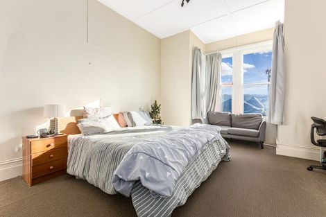 Photo of property in 15 Porritt Avenue, Mount Victoria, Wellington, 6011