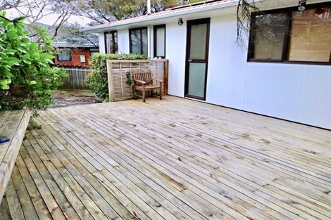 Photo of property in 2/21 Sarajevo Place, Massey, Auckland, 0614