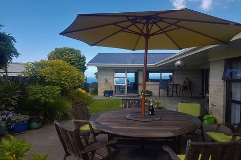 Photo of property in 4b Hillcrest Road, Orewa, 0931