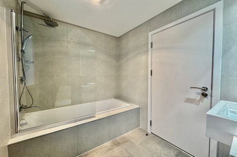 Photo of property in 40 Farranfore Road, Opaheke, 2113