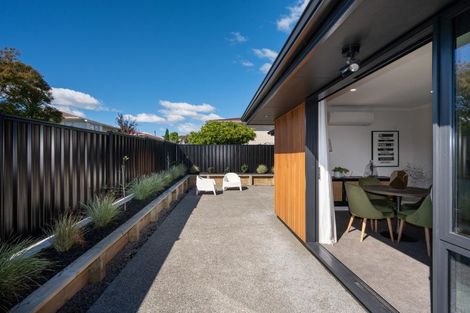 Photo of property in 50a Napier Road, Havelock North, 4130