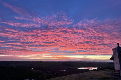 Photo of property in 281 Linton Road, Maungaturoto, 0583