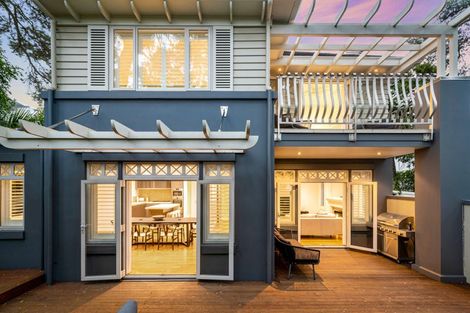 Photo of property in 270 Hurstmere Road, Takapuna, Auckland, 0622