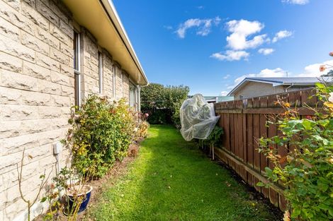 Photo of property in 15b Baker Street, Caversham, Dunedin, 9012