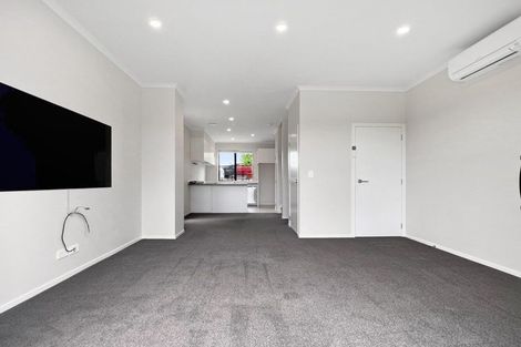 Photo of property in 91c Hobsonville Point Road, Hobsonville, Auckland, 0616