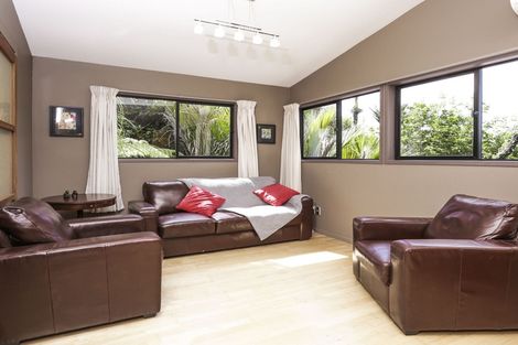 Photo of property in 167 Woodlands Park Road, Titirangi, Auckland, 0604