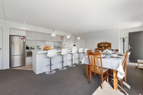 Photo of property in 22 Regent Street, Devonport, Auckland, 0624