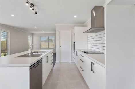 Photo of property in 12 Kotare Drive, Coastlands, Whakatane, 3120