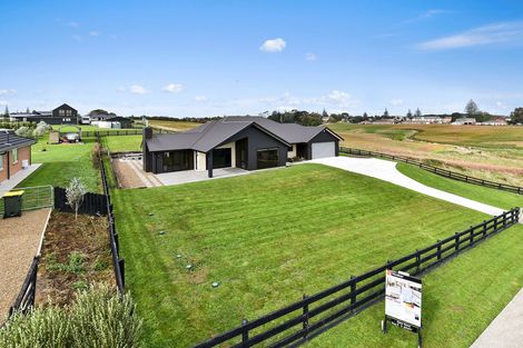 Photo of property in 133 Mcrobbie Road, Kingseat, Papakura, 2580