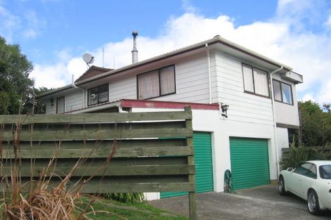 Photo of property in 4 Ruth Grove, Karori, Wellington, 6012