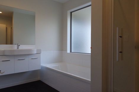 Photo of property in 6 Burford Way, Rolleston, 7615