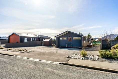 Photo of property in 9 Cirrus Place, Omarama, 9412
