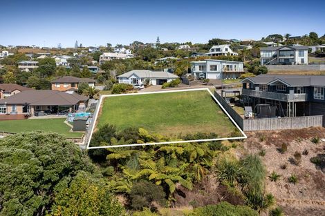 Photo of property in 40 Kotanui Avenue, Army Bay, Whangaparaoa, 0930