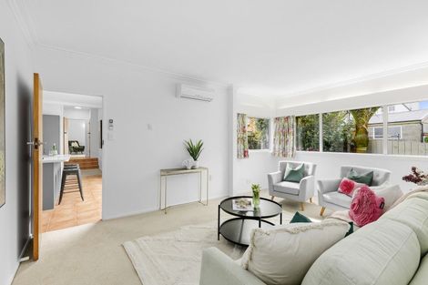 Photo of property in 76a Wai-iti Crescent, Woburn, Lower Hutt, 5010