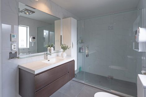 Photo of property in 49a Commodore Drive, Lynfield, Auckland, 1042