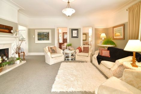 Photo of property in 260 Wade River Road, Wade Heads, Whangaparaoa, 0932