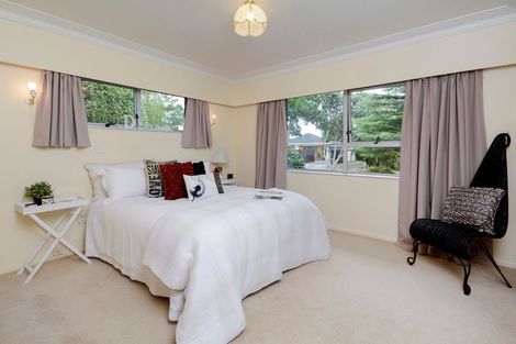 Photo of property in 2/47 Prince Regent Drive, Half Moon Bay, Auckland, 2012