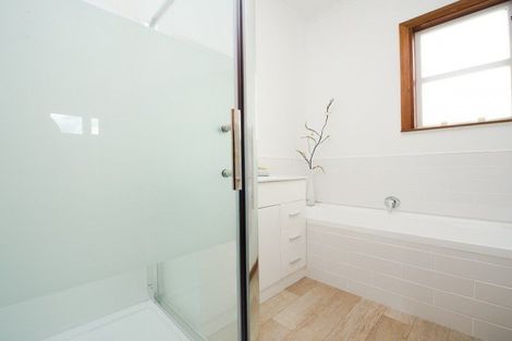 Photo of property in 75a Massey Street, Frankton, Hamilton, 3204