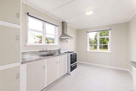 Photo of property in 18 Point Bush Road, Waimate, 7924