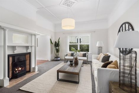 Photo of property in 8 Stafford Road, Northcote Point, Auckland, 0627