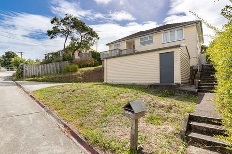 Photo of property in 115 Te Pene Avenue, Titahi Bay, Porirua, 5022