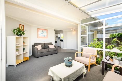 Photo of property in 26 Rangitira Avenue, Palmerston North, 4414