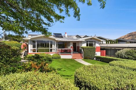 Photo of property in 120 Brownston Street, Wanaka, 9305