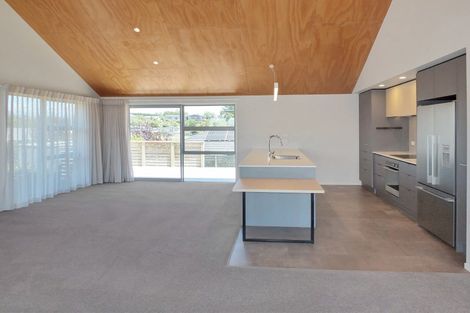 Photo of property in 7 Awahou Place, Foxton, 4814