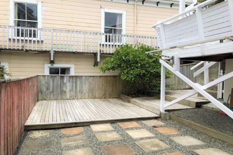 Photo of property in 1 Mckenzie Terrace, Te Aro, Wellington, 6011