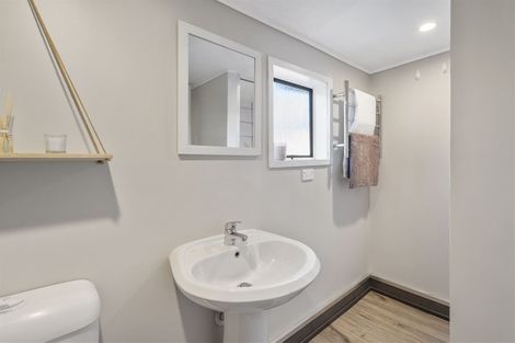 Photo of property in 13c Walbrook Road, Manly, Whangaparaoa, 0930