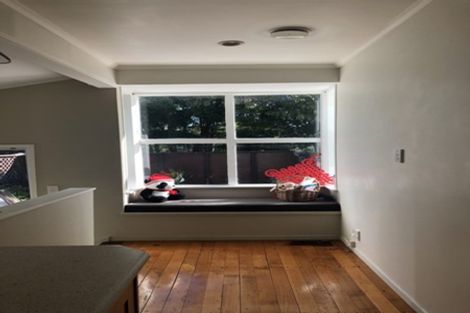 Photo of property in 26 Ramillies Place, Glenfield, Auckland, 0629