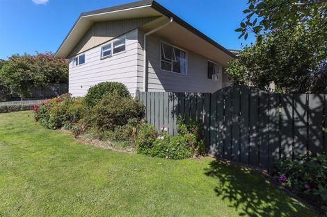 Photo of property in 3 Waitawa Place, Lynmore, Rotorua, 3010