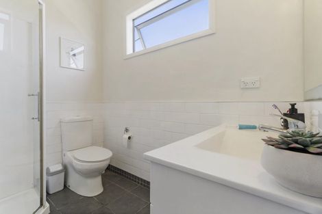 Photo of property in 8 Lewer Street, Karori, Wellington, 6012