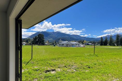 Photo of property in 2 Balfour Way, Hanmer Springs, 7334