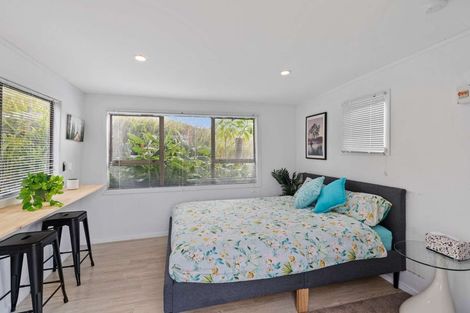 Photo of property in 16 Shelly Beach Road, Shelly Beach, Helensville, 0874