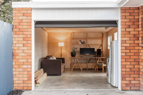 Photo of property in 2/203 Galloway Street, Hamilton East, Hamilton, 3216