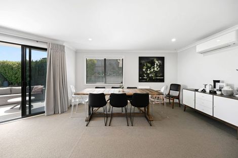 Photo of property in 5 Rigg Place, Flagstaff, Hamilton, 3210