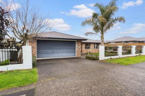 Photo of property in 46 Kayes Road, Pukekohe, 2120
