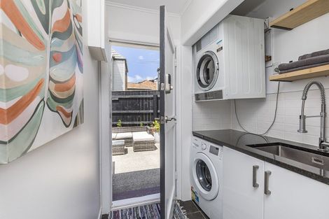 Photo of property in 12 Takatimu Way, Johnsonville, Wellington, 6037