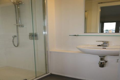 Photo of property in 24/3 Ngahura Street, Eden Terrace, Auckland, 1021